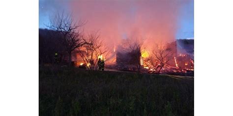 Isère Une maison ravagée par un incendie à Saint Bonnet de Chavagne