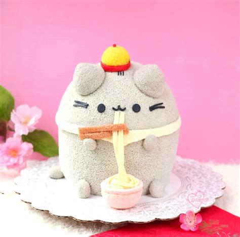 Loving Creations For You Pusheen Ramen Chiffon Cake