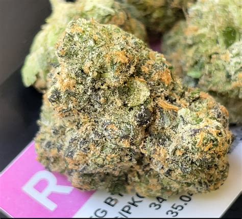 Strain Review Rs By Doja Exclusive The Highest Critic