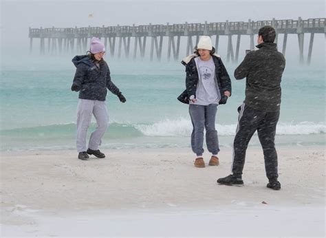 Pensacola Beach snowstorm photos