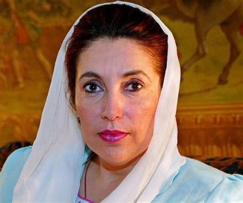 Biografi Benazir Bhutto Tulisan