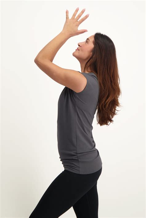 Asana Short Sleeve Yoga Tee Charcoal Urban Goddess