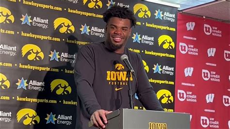 Iowa Defense Relishes Games Like This Hawkeyes Lb Jay Higgins Says