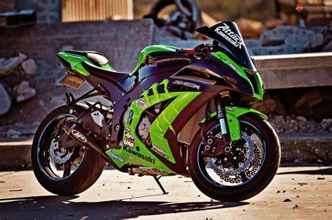 Pin De Barry W Prest Em Kawasaki Sport Bikes