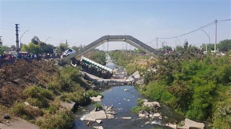 Dos Años Después Se Pone En Marcha La Construcción Del Puente Caído En El Canal Sur Tucumán