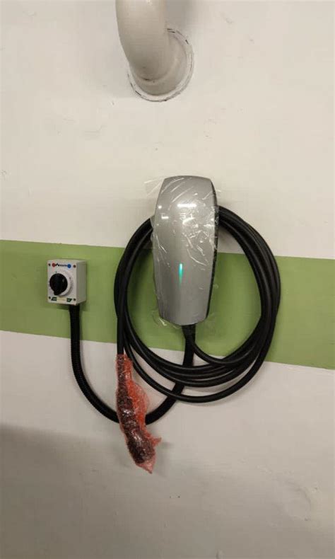 Tesla Wall Connector Gen Carousell