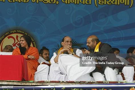 Sangh Parivar Photos and Premium High Res Pictures - Getty Images