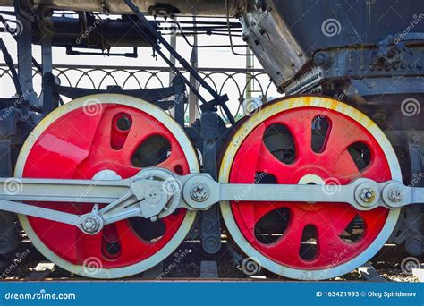 Rode Stoomlocomotieven Metalen Wielen Van Oude Stoomlocomotieven Stock