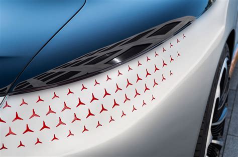 Mercedes Benz Vision Eqs Concept Parametric Pattern On Tail Lights