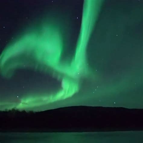 Video Incredible Aurora Borealis display illuminates Norwegian night ...