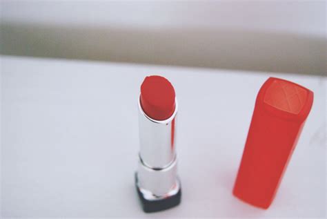 Becky Bedbug Review Revlon Colourburst Lip Butter In Candy Apple