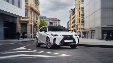 Selbstladende Hybridfahrzeuge Lexus De