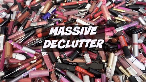 Biggest Lipstick Collection | Lipstutorial.org