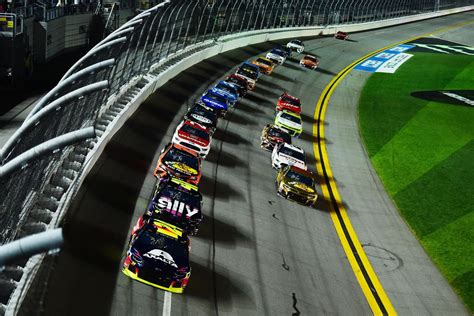 Daytona 500 Odds Feature Four Drivers As 10 1 Favorites Tireball