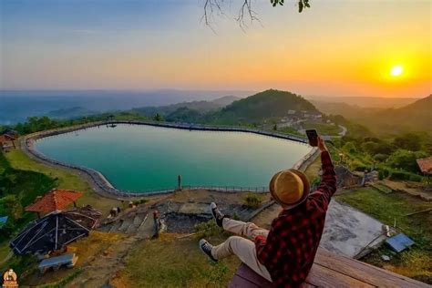 Desa Wisata Nglanggeran Yogyakarta Wakil Indonesia Pada Best Tourism