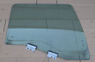 SZYBA BOCZNA DRZWI PRAWA Side Window For MAN TGX TGS Truck For Sale