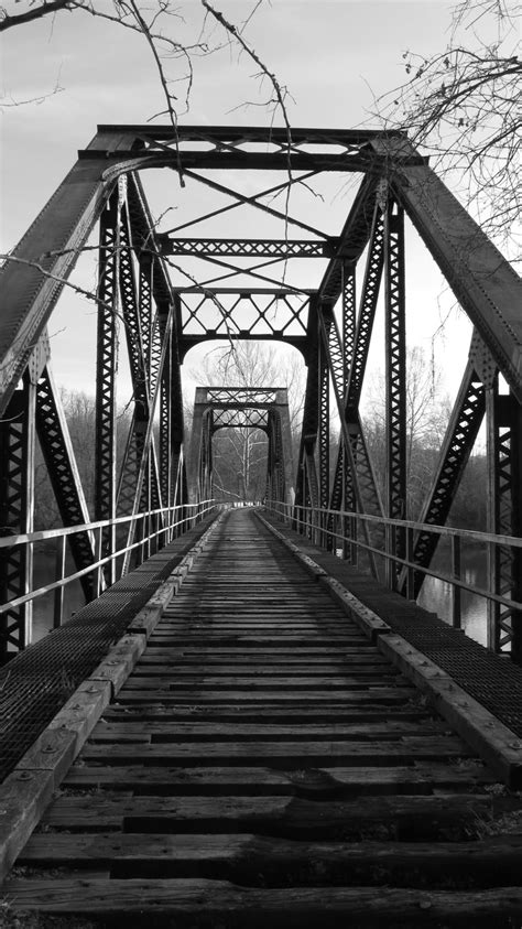 Old Industry of Southwestern Pennsylvania : Old railroad bridge