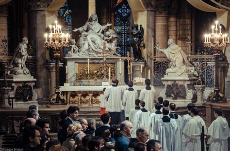 New Liturgical Movement Traditional Mass At Notre Dame Paris