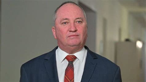 Barnaby Joyce Blames Medication Mix Up For Canberra Footpath Incident Big Mistake Sbs News