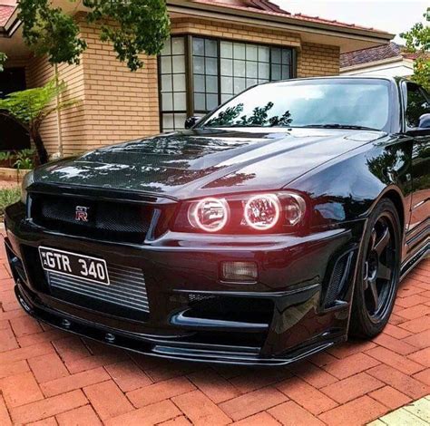 Pin By Mikaela Gard On Whips Nissan Skyline Nissan Gtr Skyline