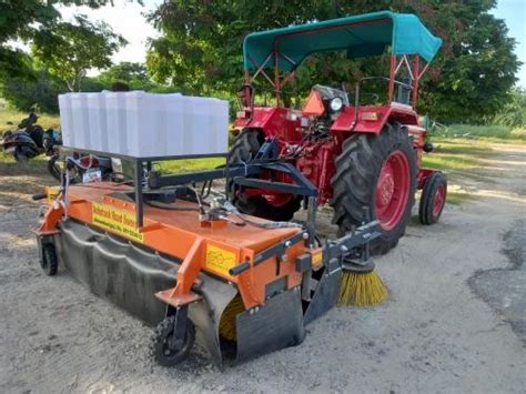 Ashutosh Tractor Opreted Road Sweeper 1200 Watt At Rs 155000 In Ahmedabad