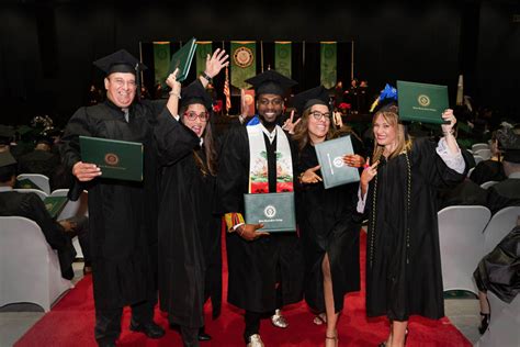 Pbsc Returns To Traditional Commencement Ceremonies Palm Beach State News