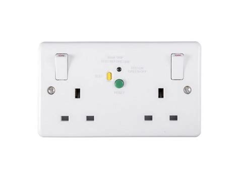 Elpl5023 Eurolite 13a 2 Gang Dp Rcd Switched Socket Passive 30ma Type A White Plastic S10