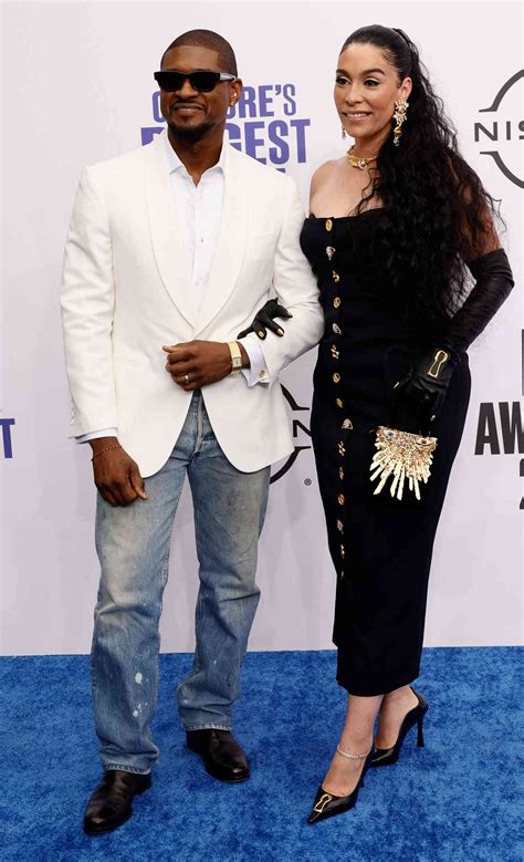 Usher Hits The 2024 Bet Awards Red Carpet In Jeans Alongside His