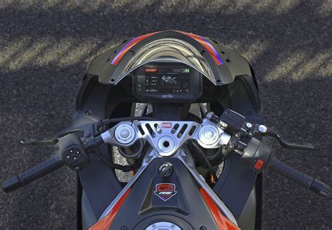 Motorrad Vergleich Aprilia Rs Limited Edition Vs Aprilia Rs