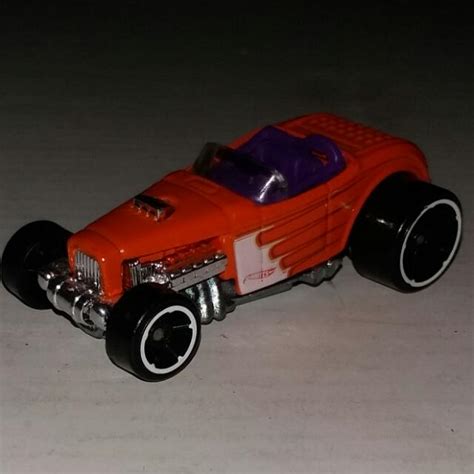 Hot Wheels Deuce Roadster 1932 Ford Hot Rod Hobbies Toys Toys Games On Carousell
