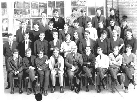 Photo De Classe Terminale Sciences Ex 1965 De 1965 Lycée Edouard