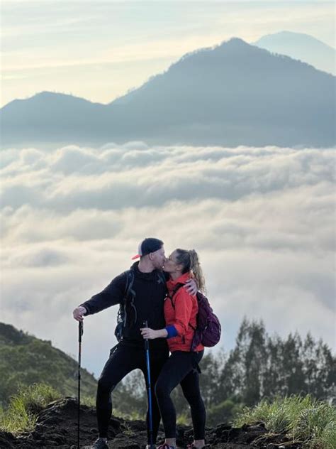 Excursión al amanecer en el monte Batur con desayuno GetYourGuide