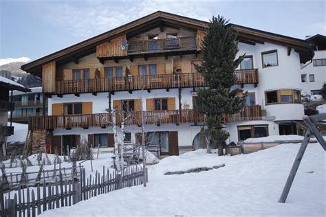 Haus Hubertus Dolomiti Supersummer