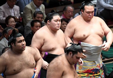 大相撲秋場所8日目：豪栄道、全勝守る 写真特集116 毎日新聞