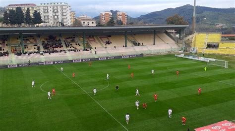 Serie C Girone C Catanzaro All Inglese Sulla Turris Vandeputte