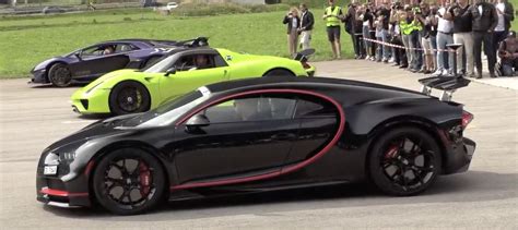 Porsche 918 Spyder Vs Bugatti Chiron 1 2 Mile Drag Race DragTimes