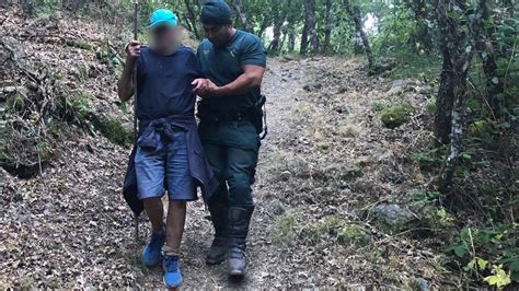 Rescatan a un senderista de 70 años tras sufrir una fuerte caída