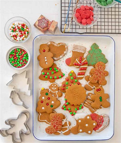 Easy Decorating Icing For Gingerbread Cookies | Shelly Lighting