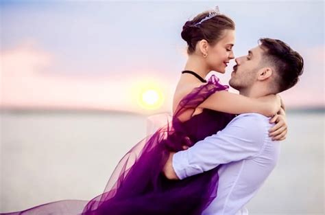 क्या शादी के बाद ज़रूरी होता है हनीमून Importance Of Honeymoon For