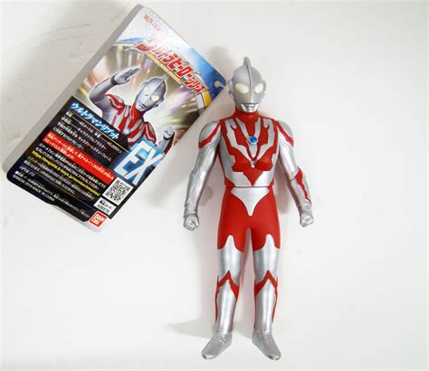 Bandai Ultra Hero Series Ex Ultraman Ribut Figure