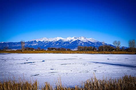 Mount Blanca in Colorado 21602444 Stock Photo at Vecteezy