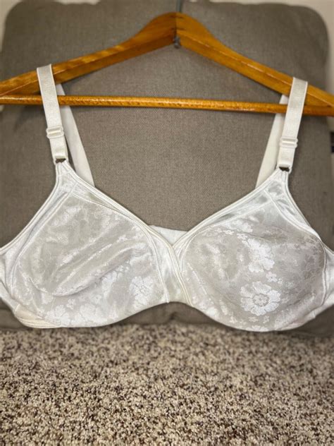 Vintage Playtex Cross Your Heart Bra 38c Underwire Gem