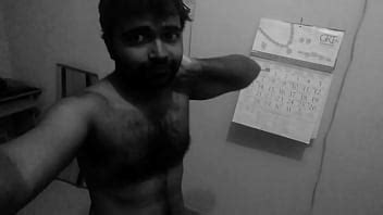 Desi Indian Guy Nude On 2021 Celebration Mayanmandev XNXX