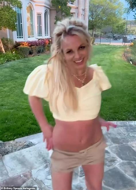 Britney Spears Deactivates Instagram Again On Eve Of First Wedding