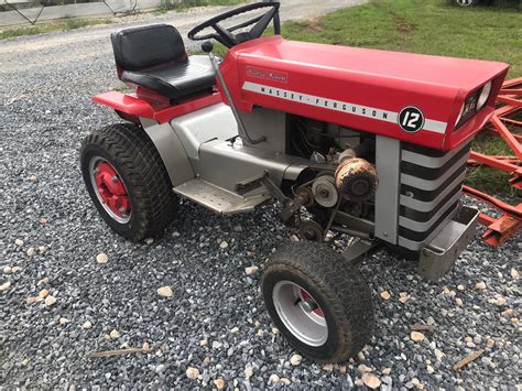 Massey Ferguson 12 Riverside Vintage