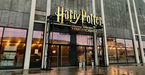 Musical Szene In Hamburg Was Wird Aus Harry Potter The Show Must Go