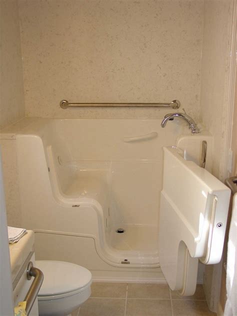 Picture Gallery | Walk-in Tubs Design and Installation | San Diego\'s Preferred Walk-in Tub Provider