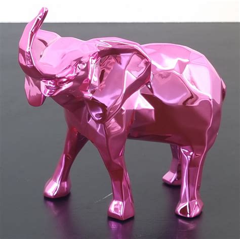 Richard Orlinski Elephant Spirit Pink Edition