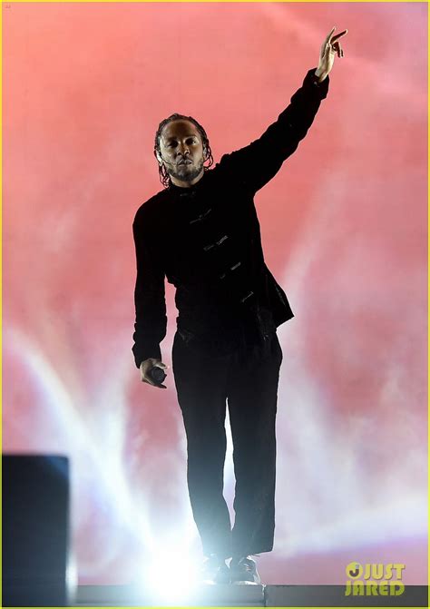 Kendrick Lamar Closes Out 2017 Coachella Music Festival!: Photo 3889972 ...