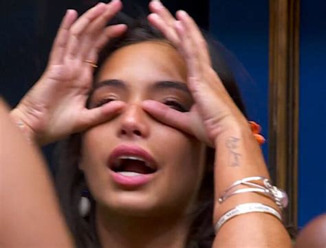 Bbb Vanessa Aperta O O De Desist Ncia E Sai Do Reality Pipoca